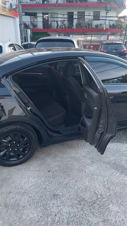 2020 Hyundai Elantra SE — foto 4 / 10