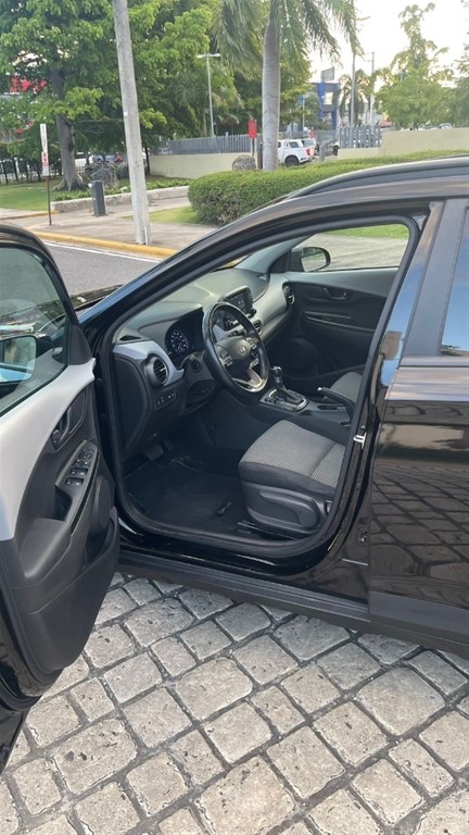2020 Hyundai KONA SEL — foto 6 / 10