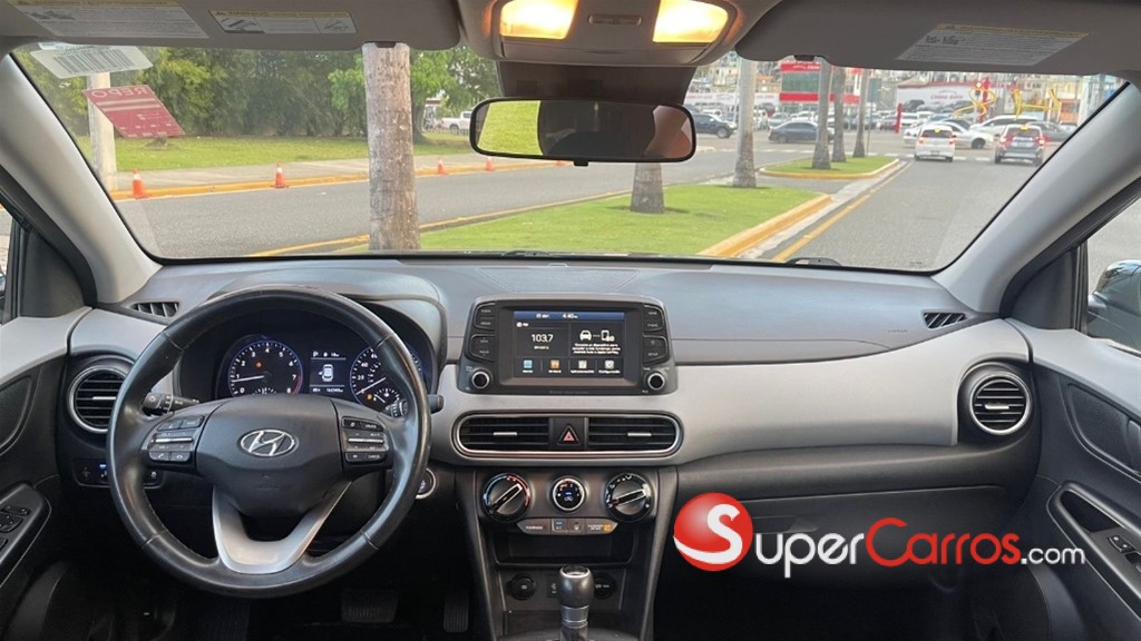 2020 Hyundai KONA SEL — foto 9 / 10