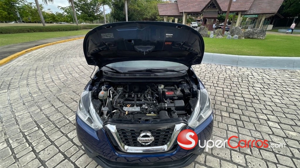 2020 Nissan Kicks SV — foto 4 / 10