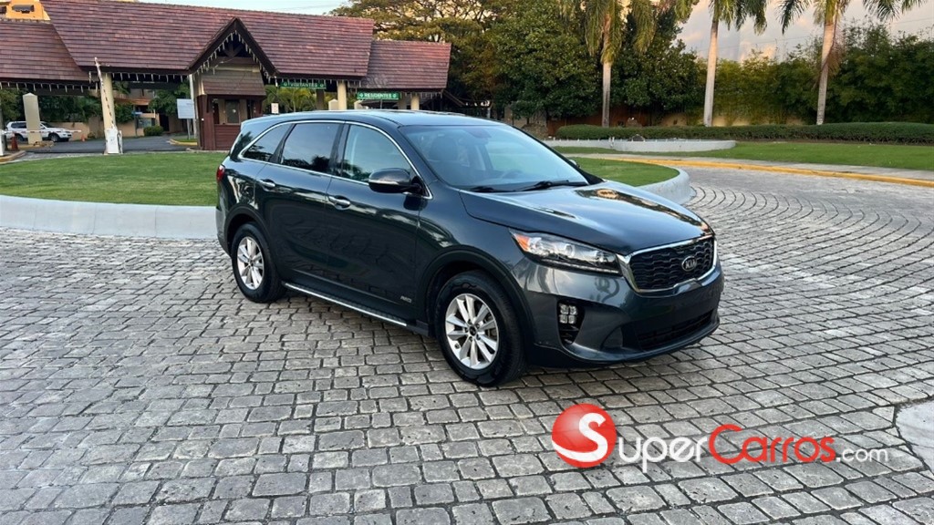 2020 Kia Sorento LX