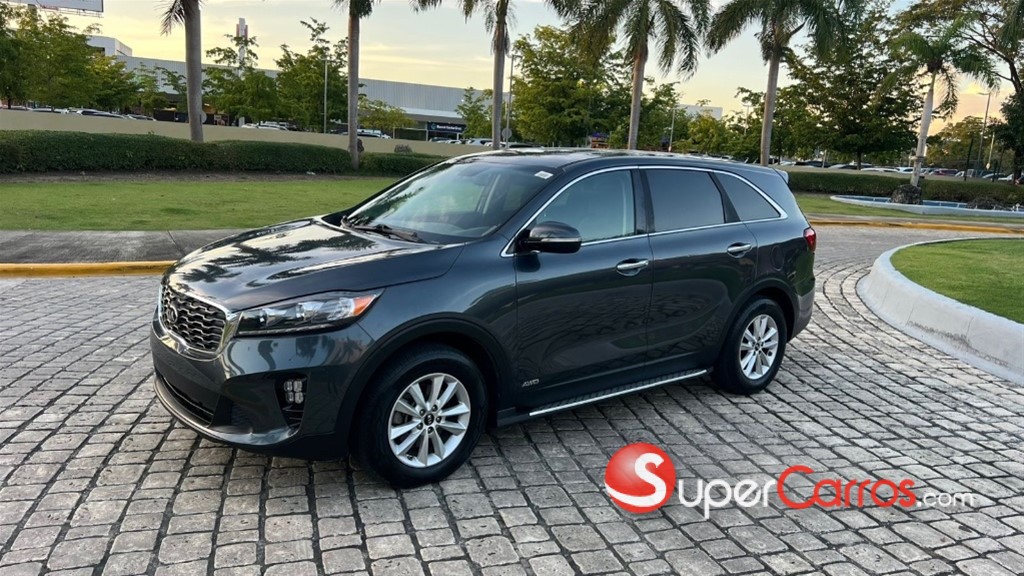 2020 Kia Sorento LX — foto 2 / 9