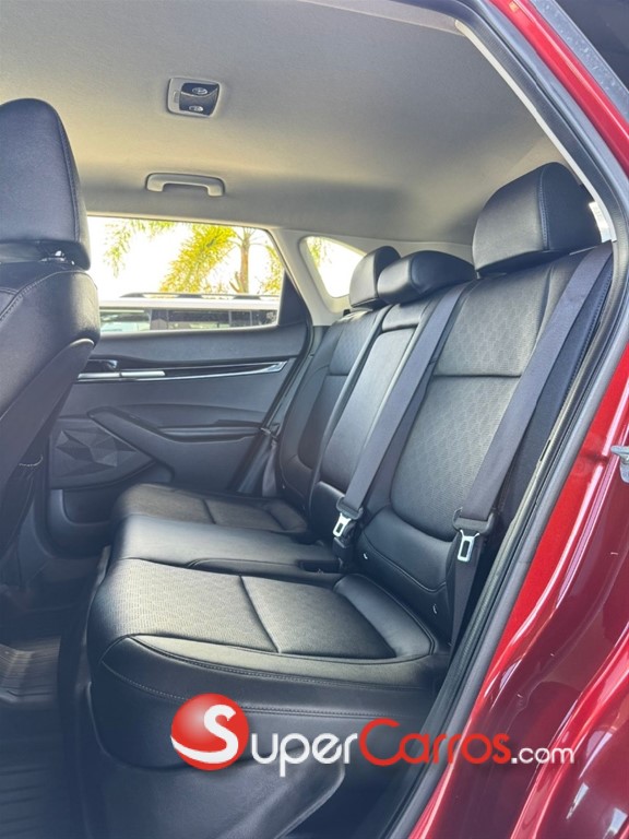 2021 Kia Seltos SX — foto 9 / 12