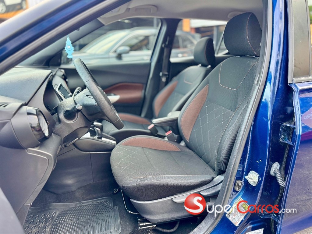 2020 Nissan Kicks SR — foto 12 / 12
