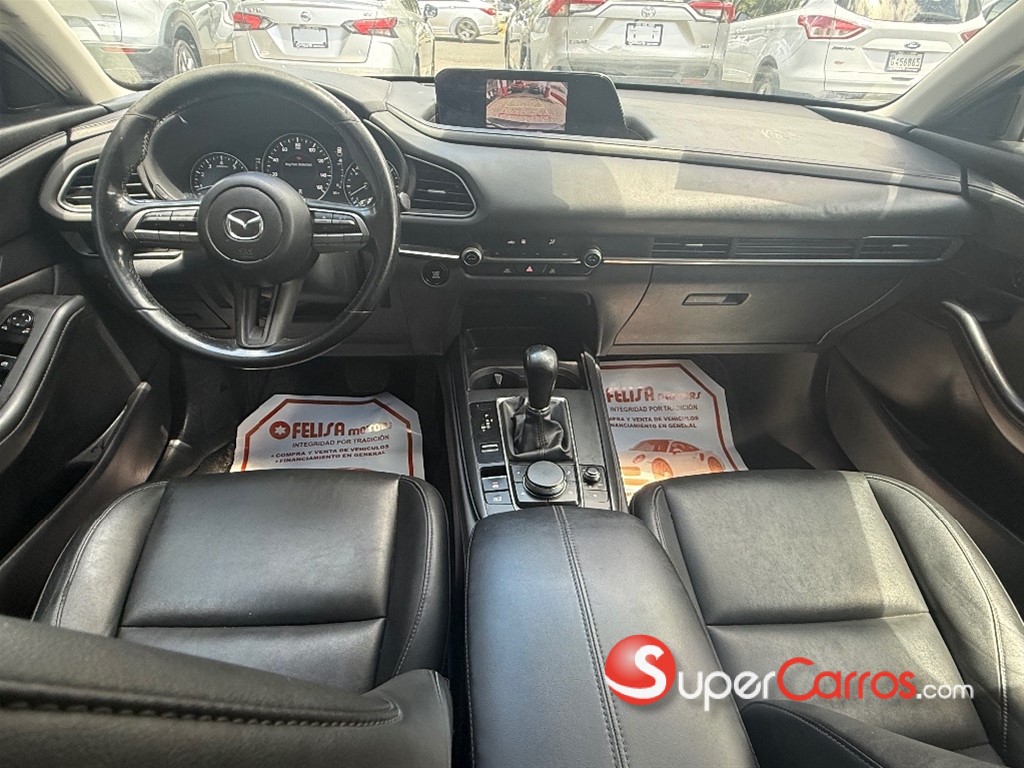 2021 Mazda CX-30 — foto 10 / 12