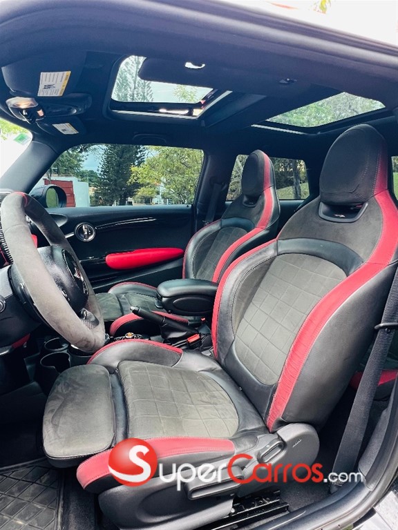 2015 Mini Cooper John Cooper Works — foto 9 / 12