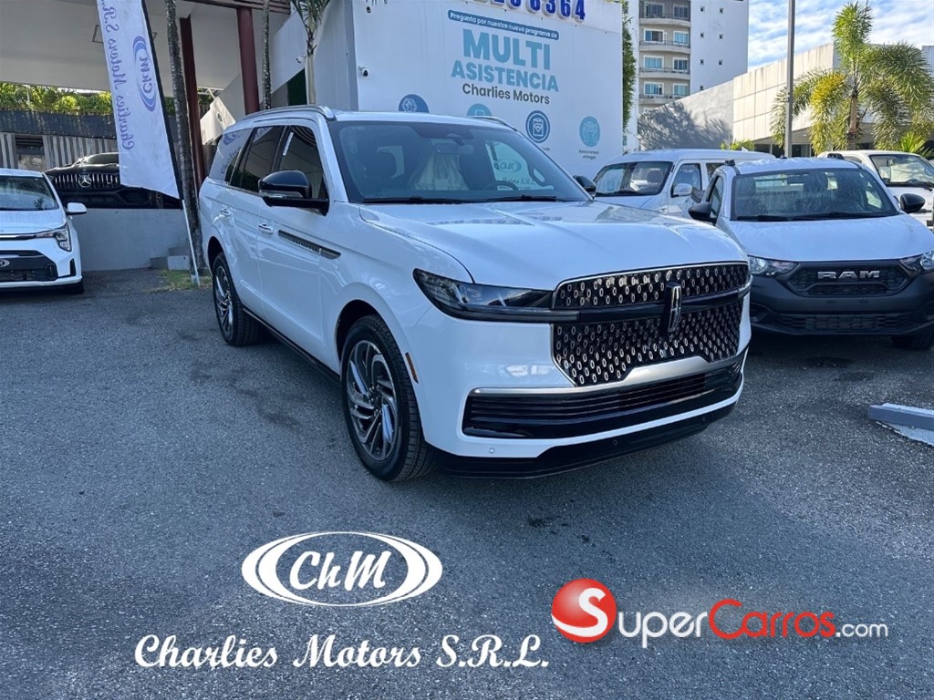 2026 Lincoln Navigator Reserve I — foto 2 / 11