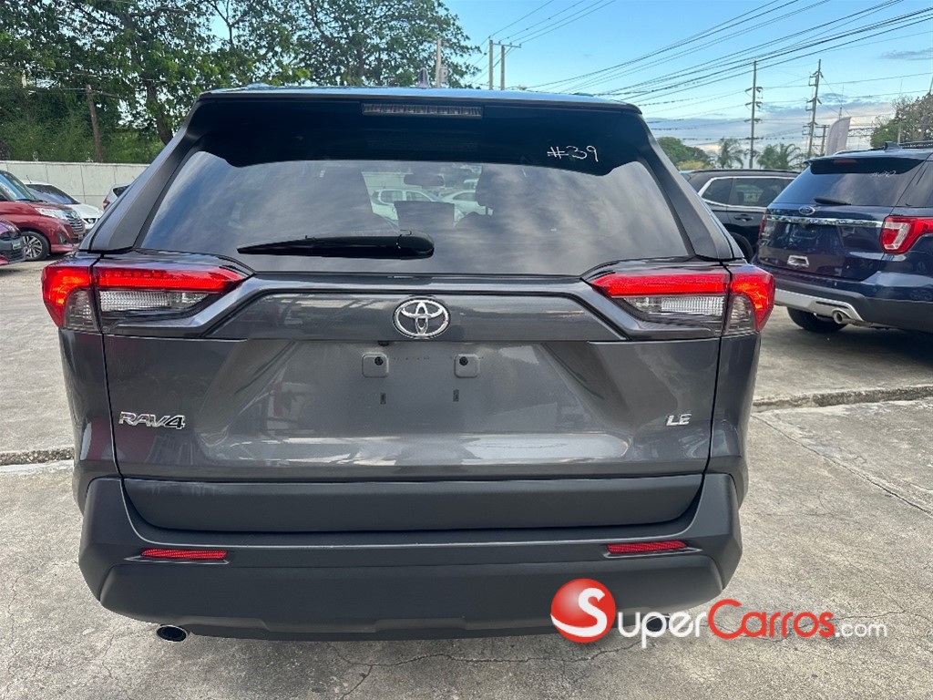 2021 Toyota RAV4 — foto 5 / 11