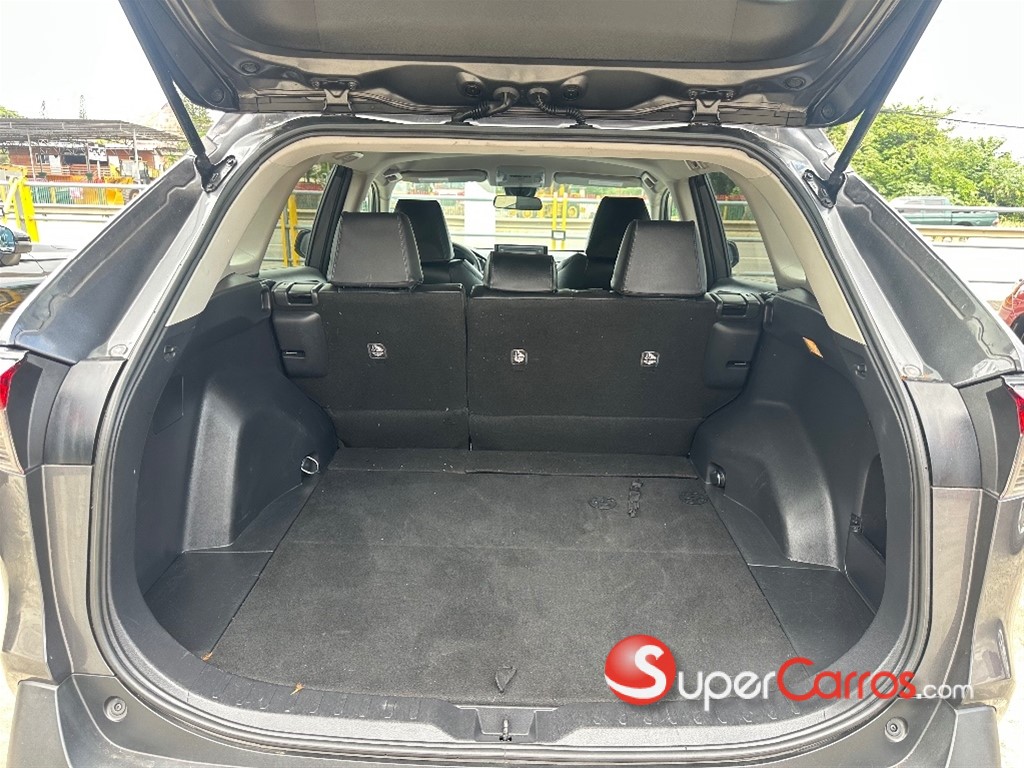 2021 Toyota RAV4 — foto 10 / 11
