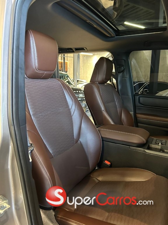 2025 Toyota Land Cruiser Prado Adventure — foto 12 / 12