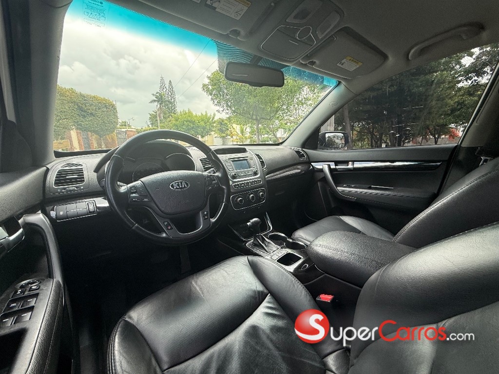 2014 Kia Sorento LX — foto 7 / 10