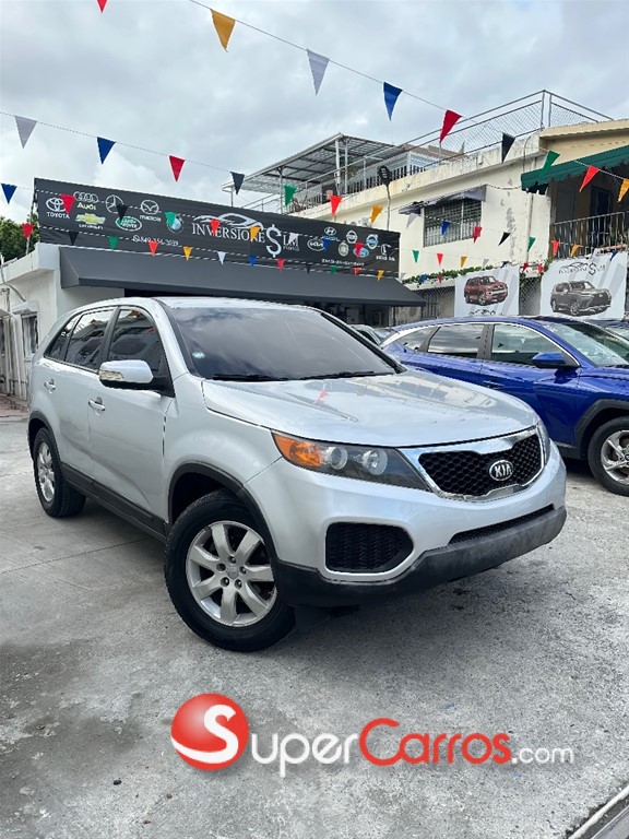 2012 Kia Sorento LX