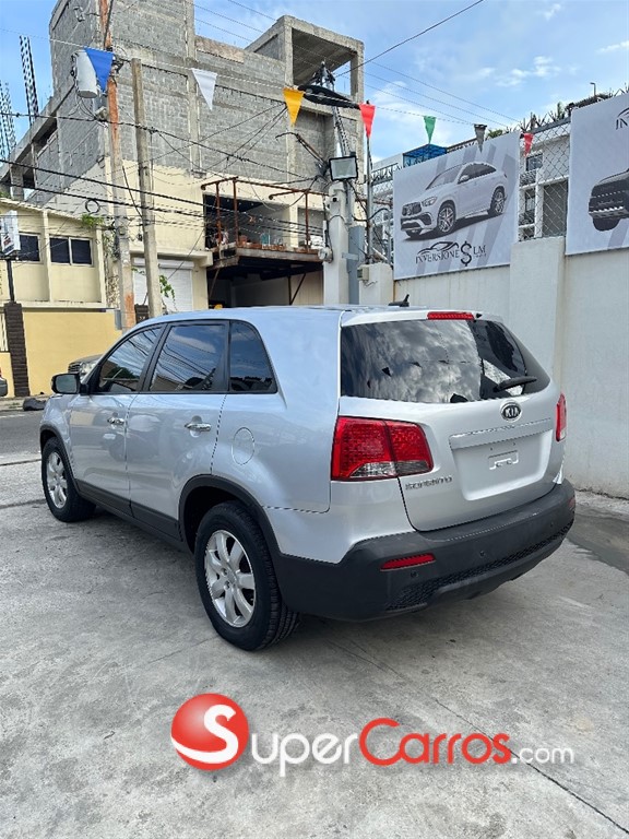 2012 Kia Sorento LX — foto 2 / 8