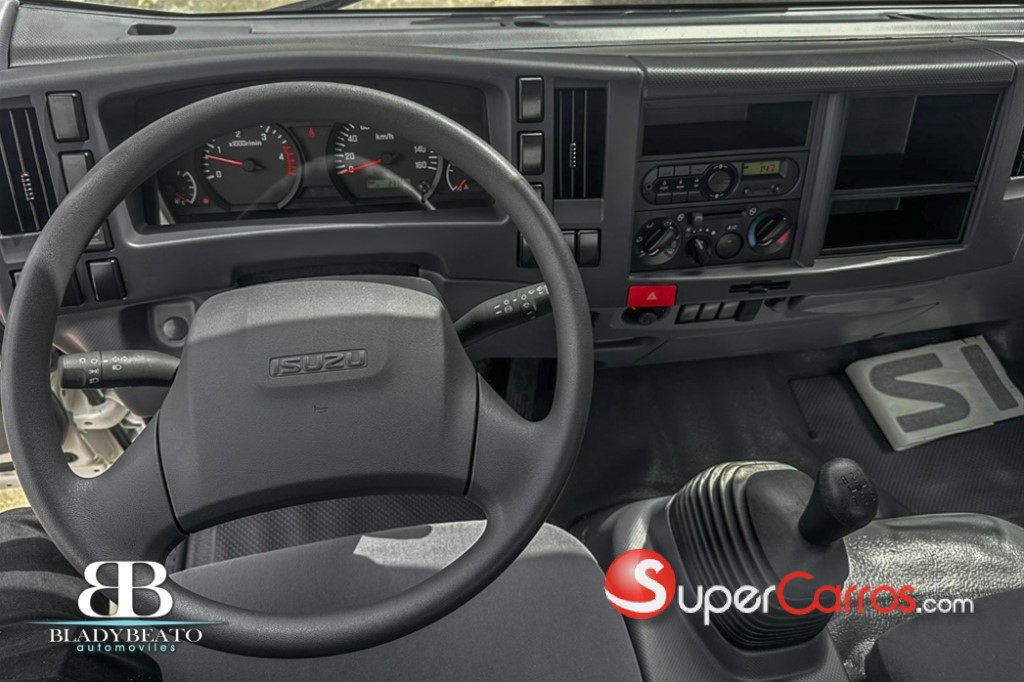 2026 Isuzu NQR 18 Pies — foto 10 / 10