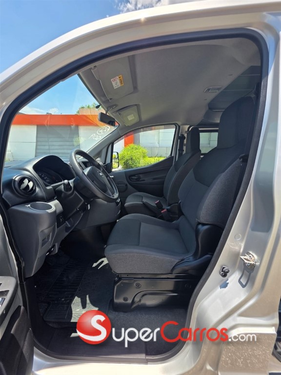 2019 Nissan NV 200 — foto 11 / 11