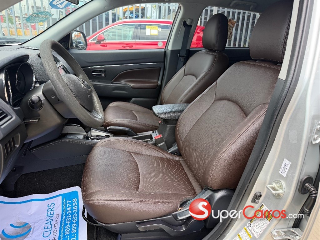 2020 Mitsubishi Motors Outlander Sport — foto 9 / 11