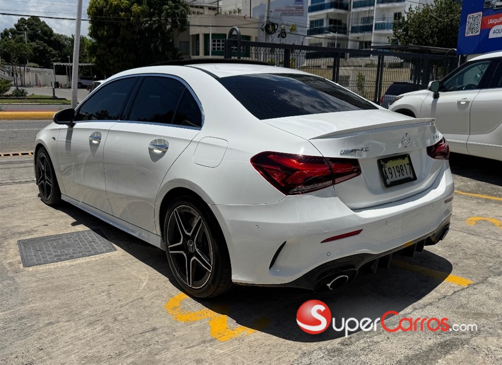 2021 Mercedes-Benz Clase A 45 AMG — foto 2 / 12
