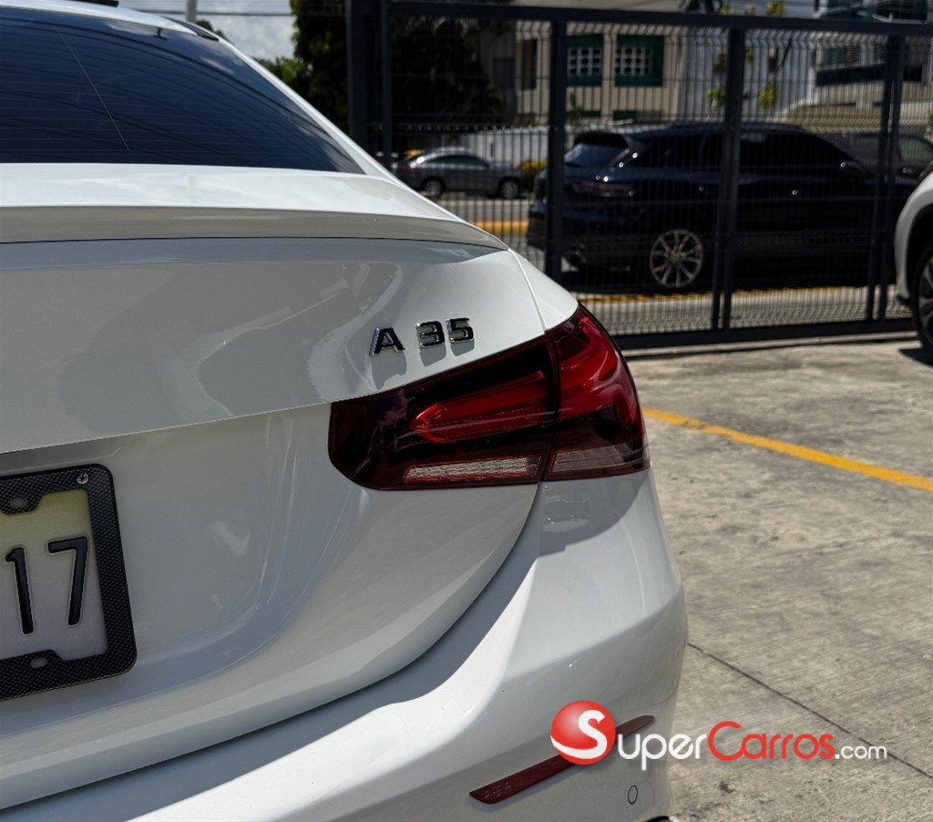 2021 Mercedes-Benz Clase A 45 AMG — foto 5 / 12