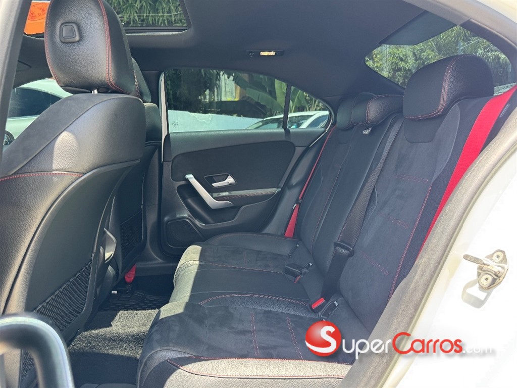 2021 Mercedes-Benz Clase A 45 AMG — foto 10 / 12