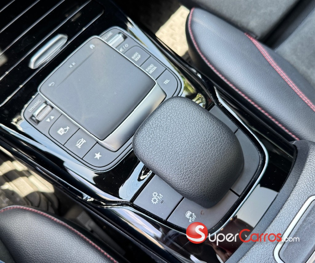 2021 Mercedes-Benz Clase A 45 AMG — foto 11 / 12
