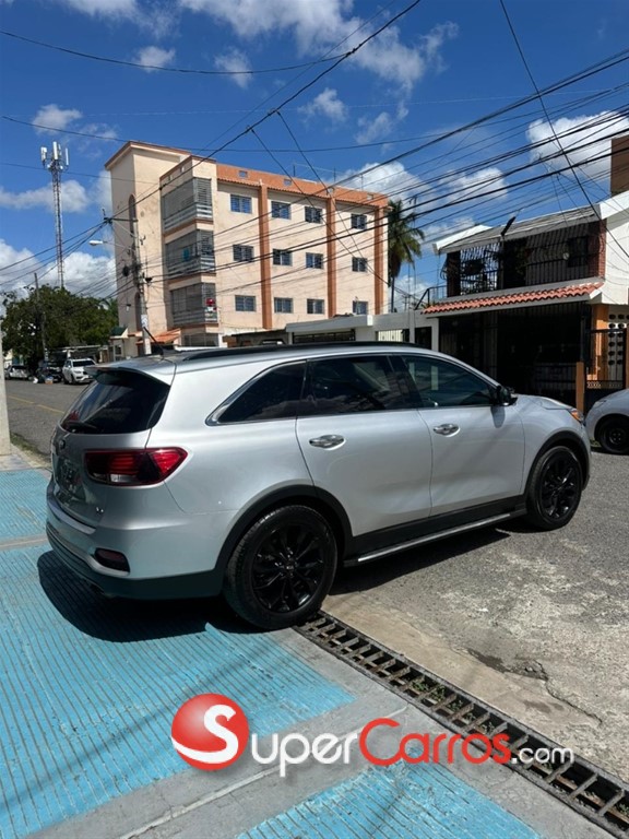 2020 Kia Sorento LX — foto 3 / 11