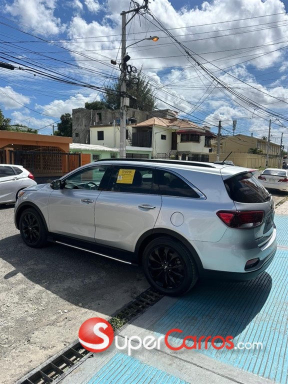 2020 Kia Sorento LX — foto 4 / 11