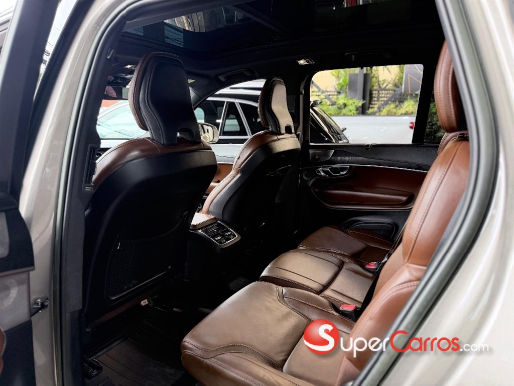 2022 Volvo XC90 Inscription B6 — foto 7 / 10
