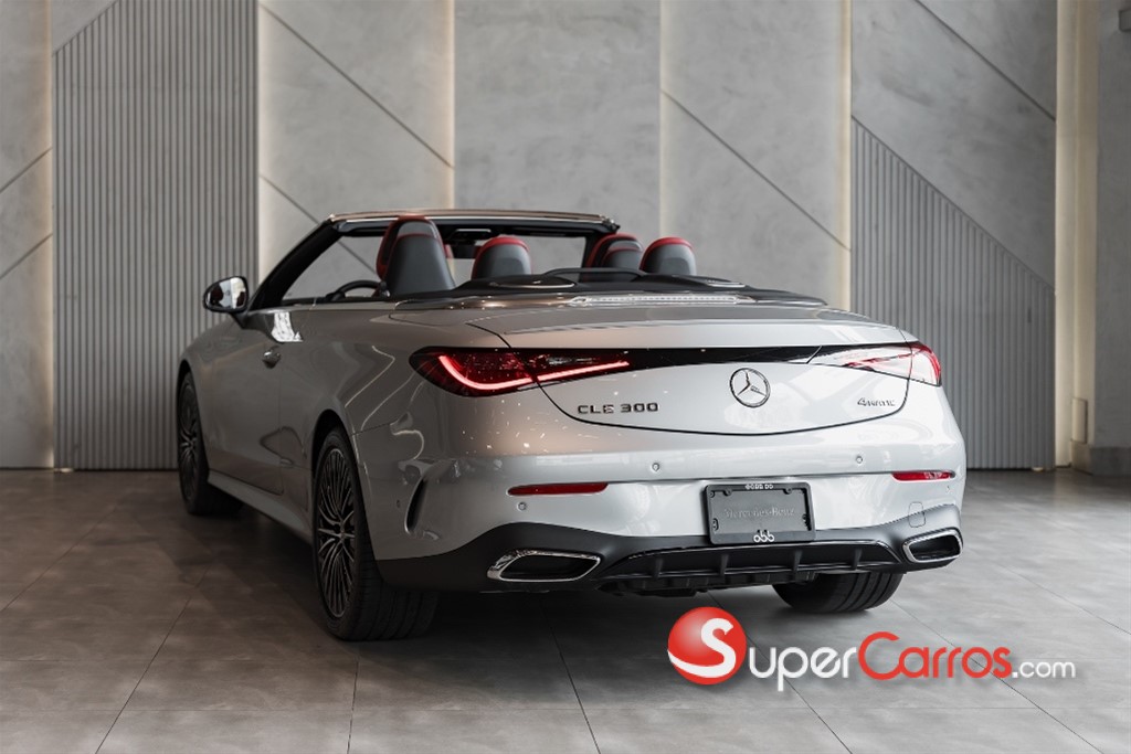 2026 Mercedes-Benz Clase CLE 300 4Matic Cabriolet — foto 5 / 12