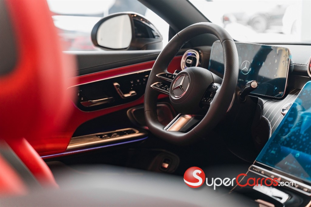 2026 Mercedes-Benz Clase CLE 300 4Matic Cabriolet — foto 10 / 12