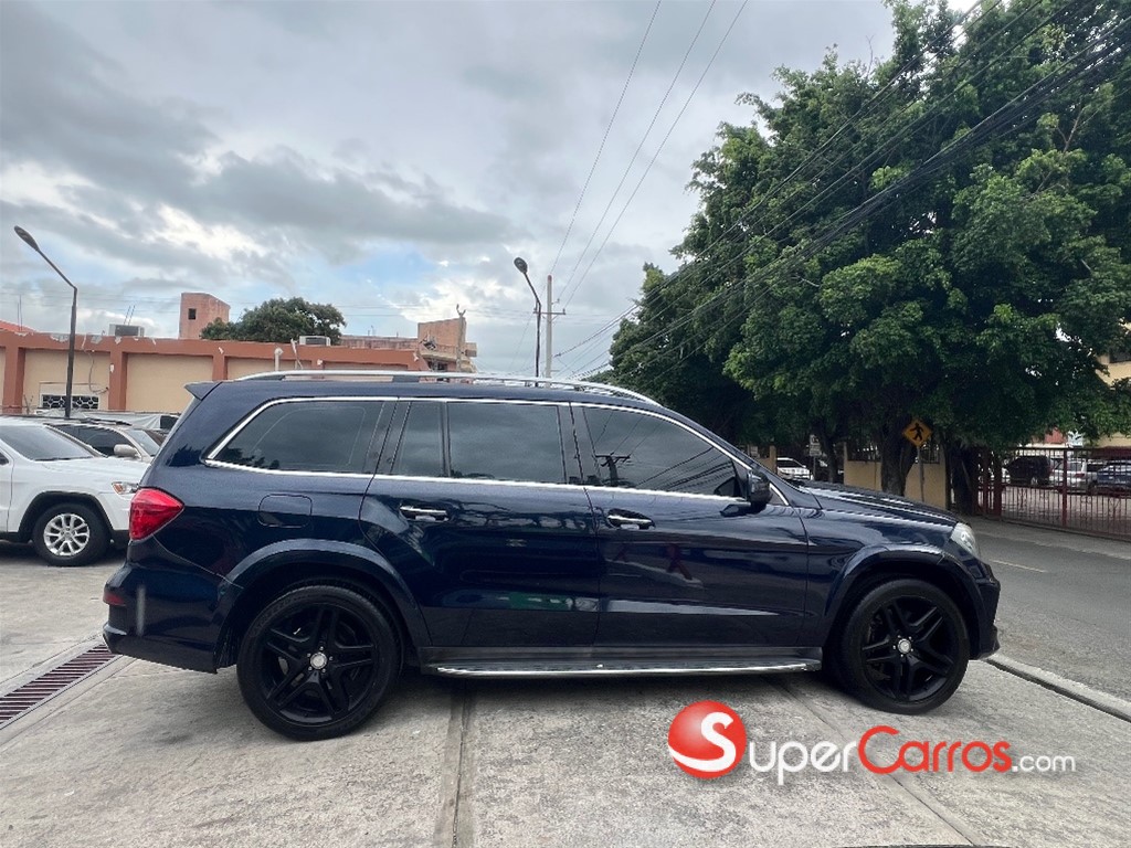 2014 Mercedes-Benz Clase GL 400 — foto 4 / 12
