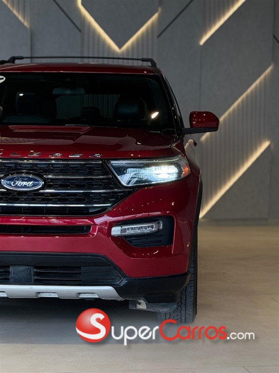 2020 Ford Explorer XLT 4WD — foto 5 / 12