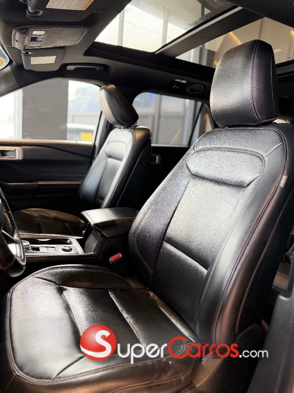 2020 Ford Explorer XLT 4WD — foto 11 / 12