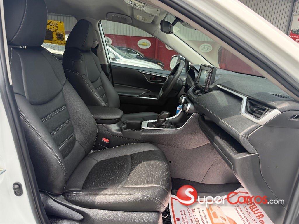 2022 Toyota RAV4 LE — foto 12 / 12