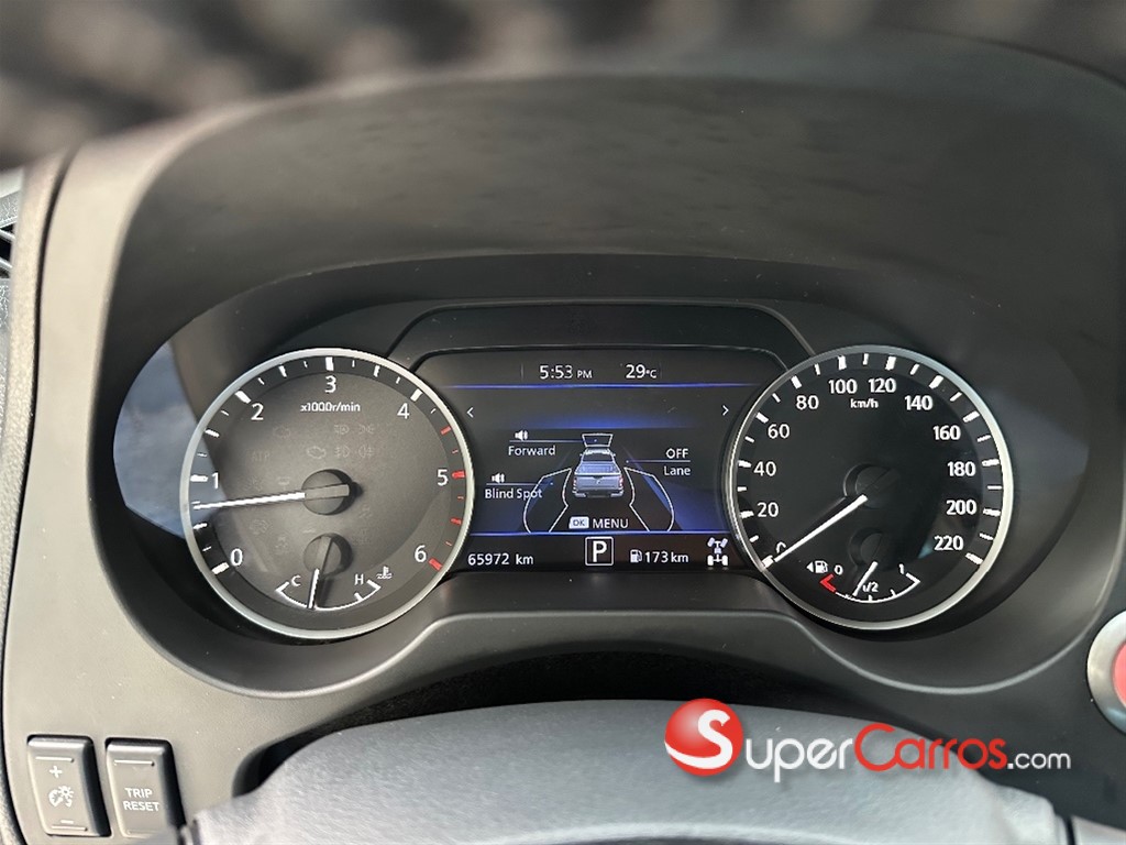 2024 Nissan Frontier Pro-4X — foto 8 / 10