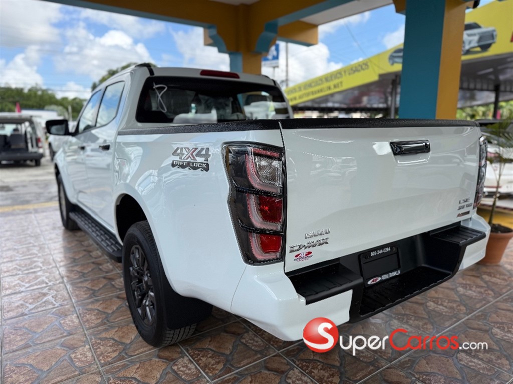 2027 Isuzu DMAX LSE — foto 5 / 9