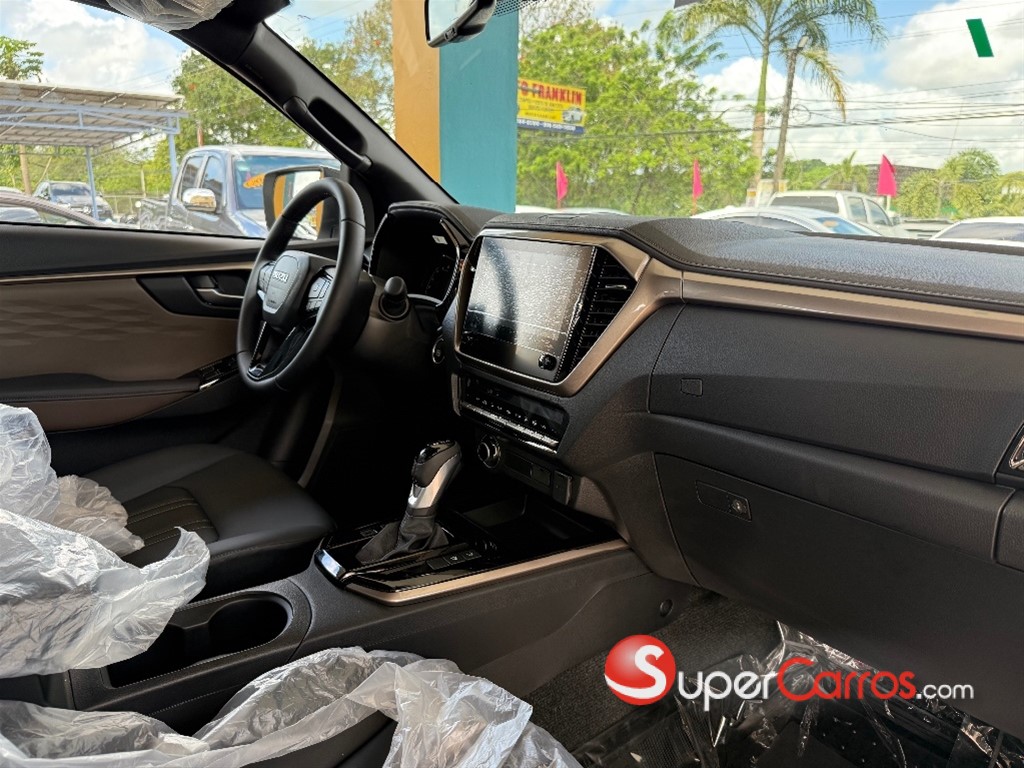 2027 Isuzu DMAX LSE — foto 9 / 9