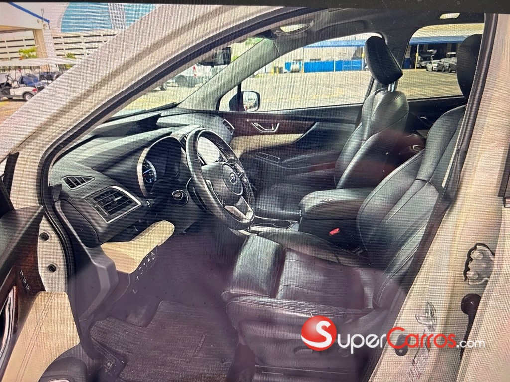 2021 Subaru Ascent Touring — foto 5 / 12