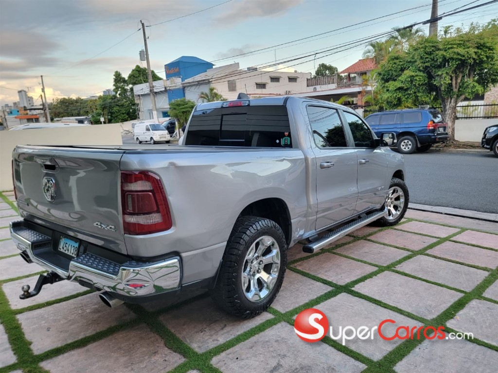 2019 Dodge Ram 1500 — foto 2 / 8