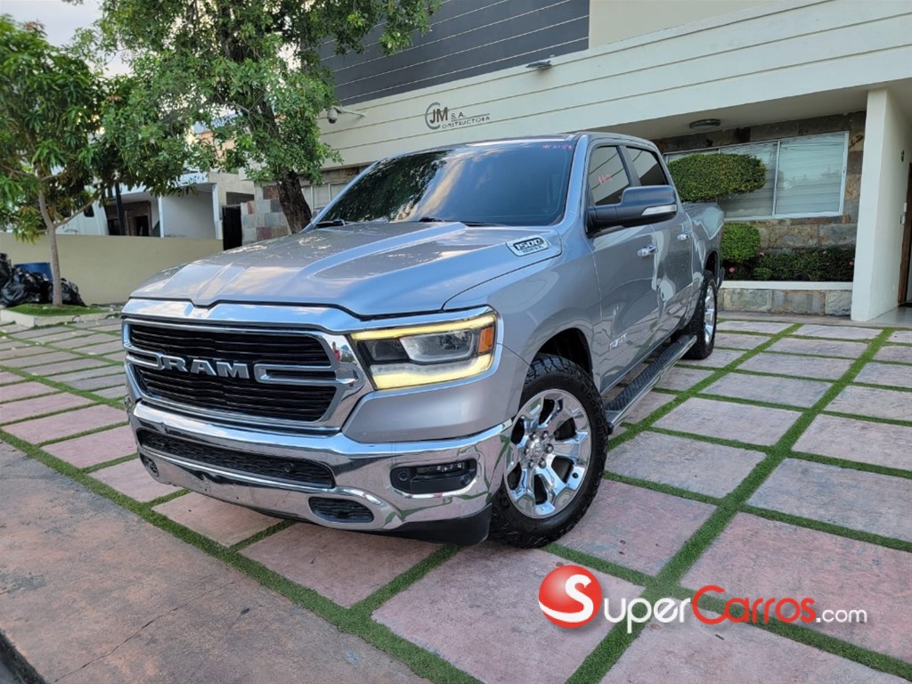2019 Dodge Ram 1500 — foto 3 / 8