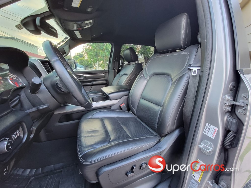 2019 Dodge Ram 1500 — foto 6 / 8