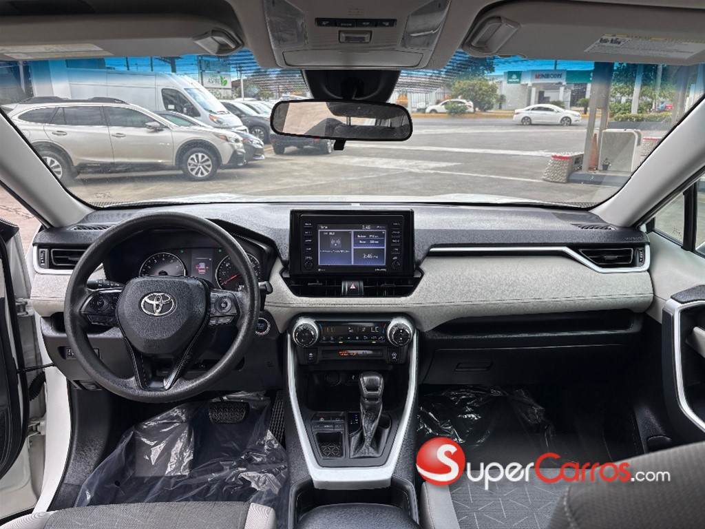 2021 Toyota RAV4 XLE — foto 10 / 11