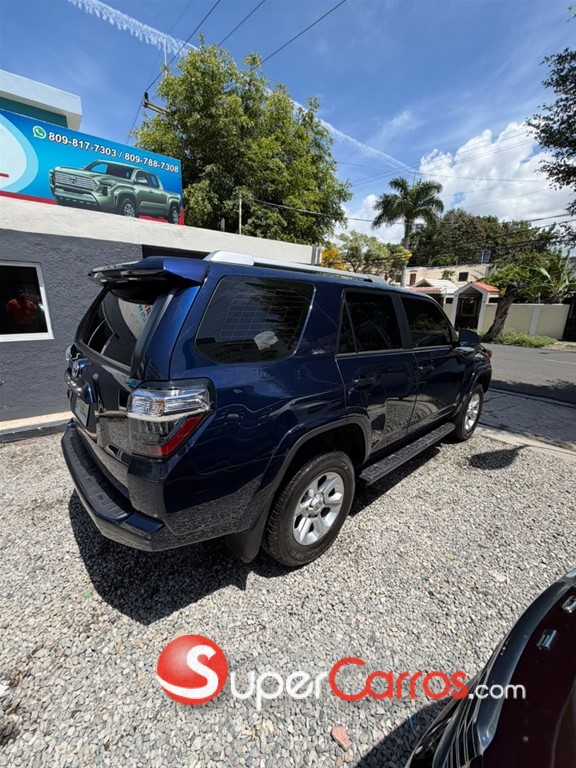 2024 Toyota 4 Runner — foto 2 / 6