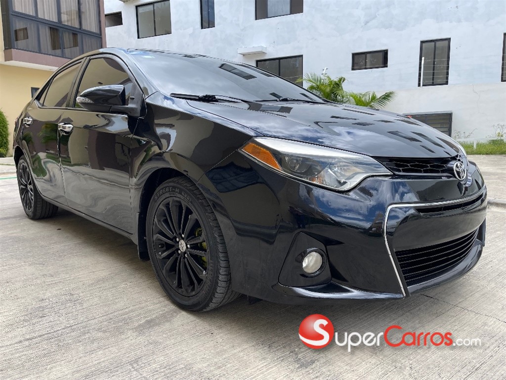 2015 Toyota Corolla S