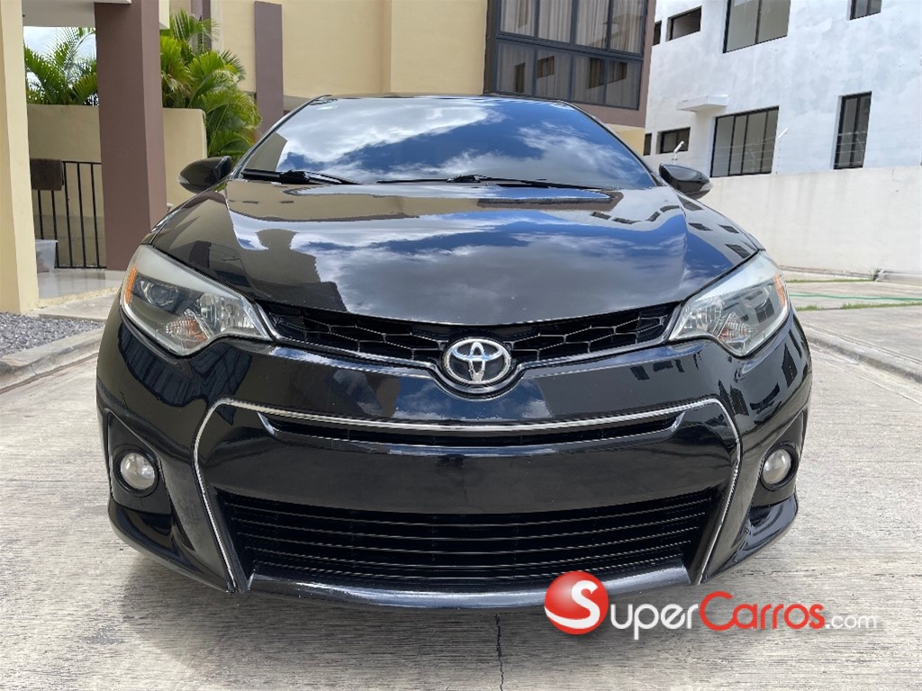 2015 Toyota Corolla S — foto 2 / 10