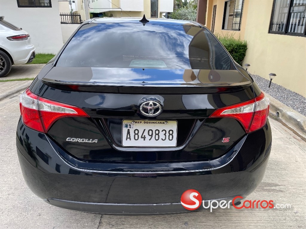 2015 Toyota Corolla S — foto 4 / 10