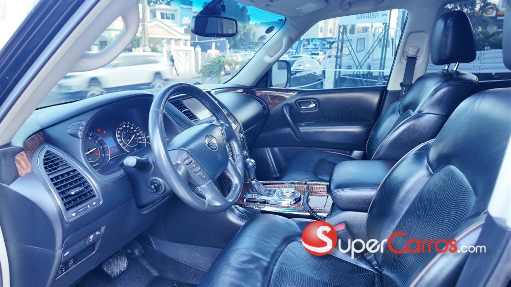 2017 Nissan Armada — foto 7 / 11