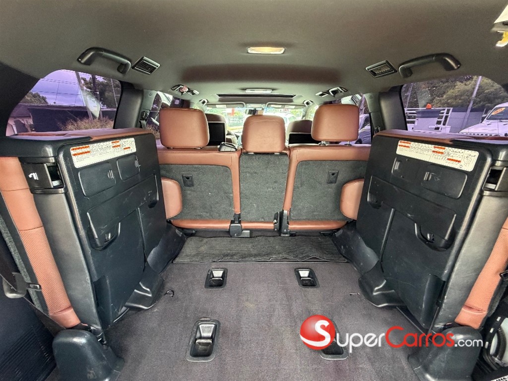 2017 Toyota Land Cruiser VXR — foto 11 / 12