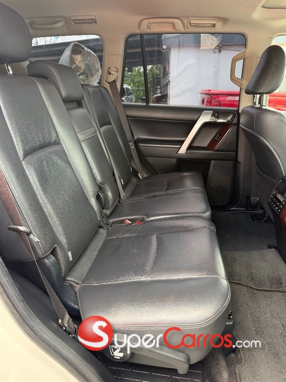 2017 Toyota Land Cruiser Prado VXL — foto 4 / 12