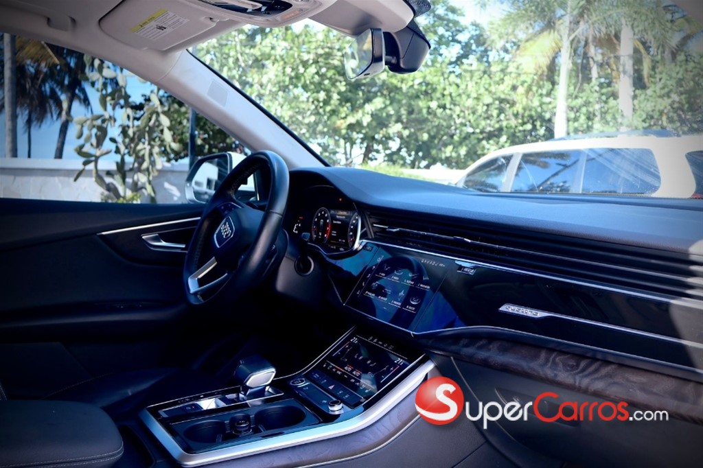2021 Audi Q8 — foto 6 / 6