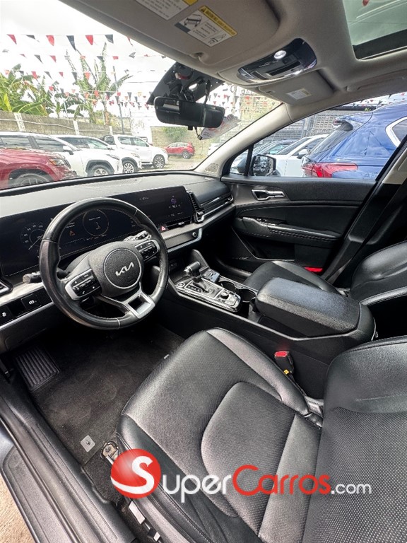 2023 Kia Sportage SX — foto 8 / 12